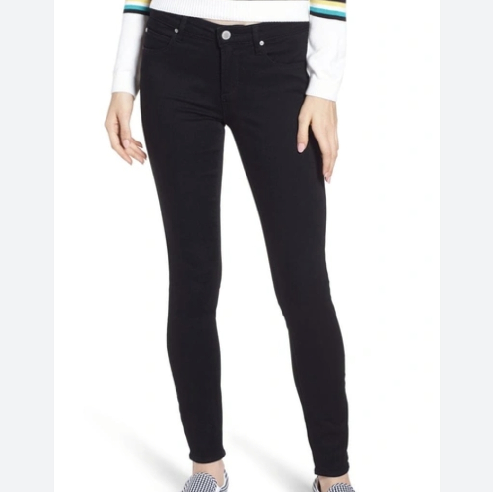 NWT Articles of Society Sarah Black Skinny Jeans, size 26